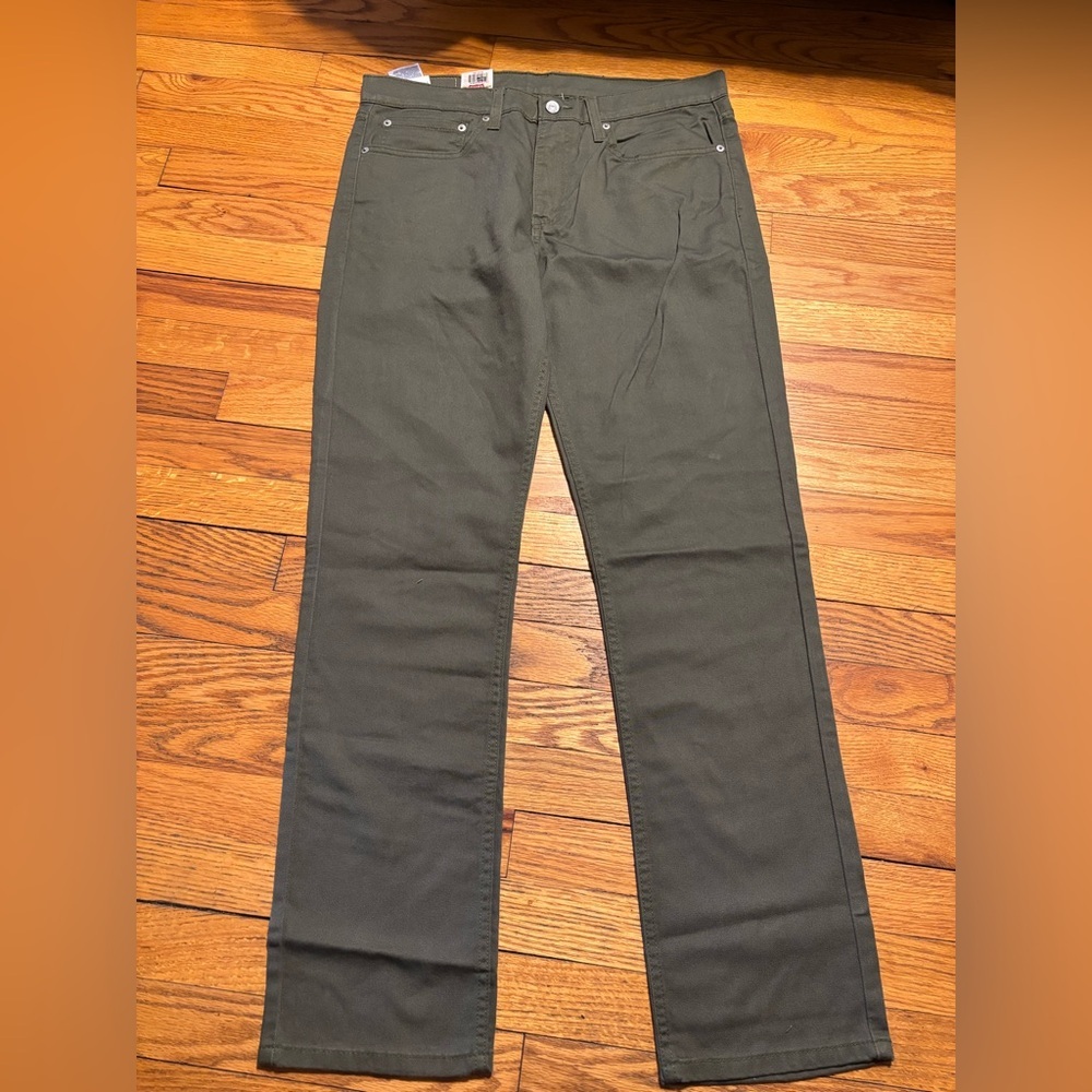 NWT Levi’s Jean